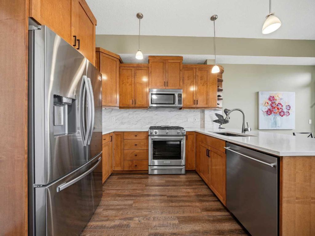 Photo of 14 Hemlock Crescent SW #7407, Calgary, AB T3C 2Z1 (MLS # A2314583)