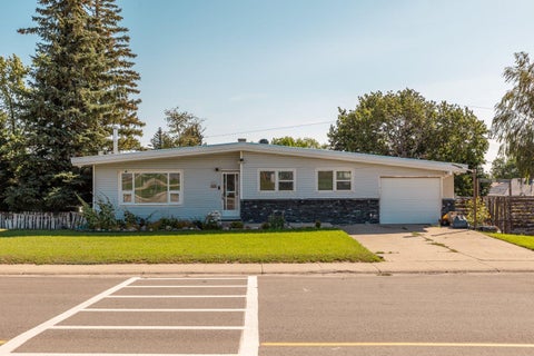 Photo of 528 7 Street W, Cardston, AB T0K 0K0 (MLS # A2344009)