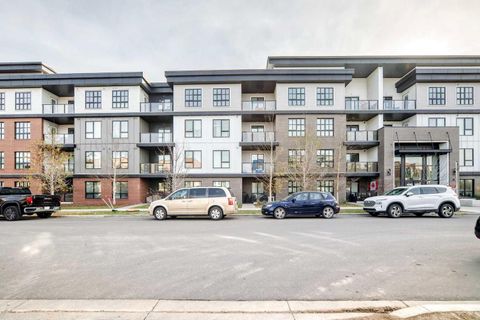 4275 Norford Avenue NW 304 Calgary AB T3B 6M2