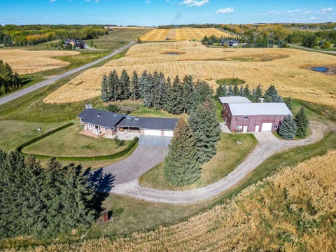 Photo of 338076 Meridian Street, Rural Foothills County, AB T1S 7B3 (MLS # A2355005)