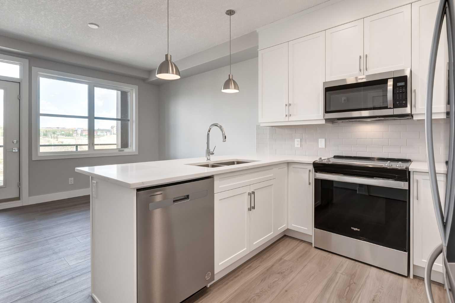 175 Wolf Hollow Crescent SE 210