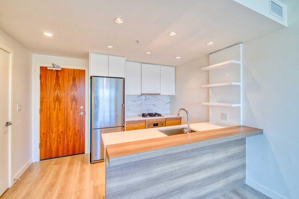 Photo of 108 Waterfront Court SW #1604, Calgary, AB T2P 1K7 (MLS # A2292300)