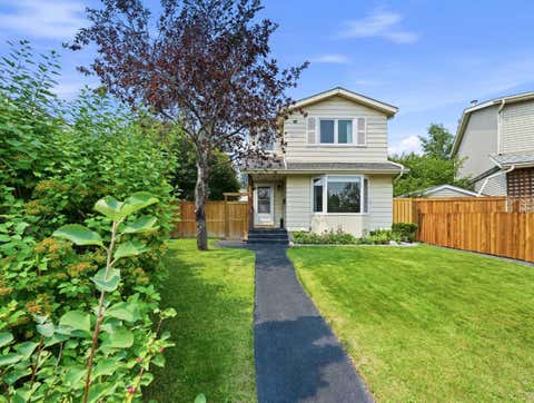 Photo of 224 Erin Dale Place SE, Calgary, AB T2B 2R7 (MLS # A2333216)