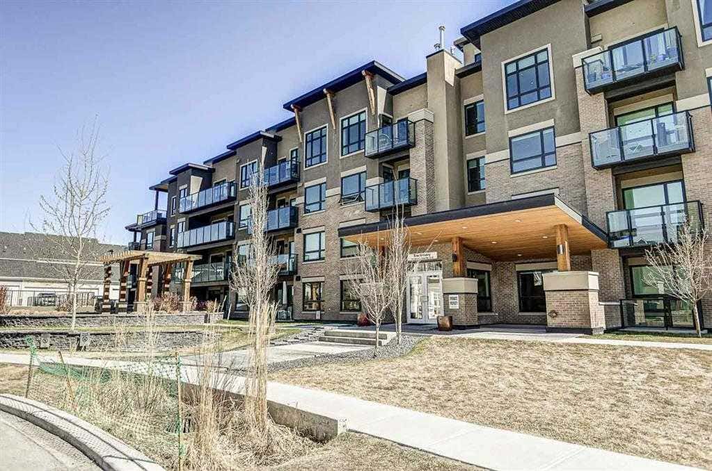 Photo of 145 Burma Star Road SW #401, Calgary, AB T4C 8A8 (MLS # A2338167)