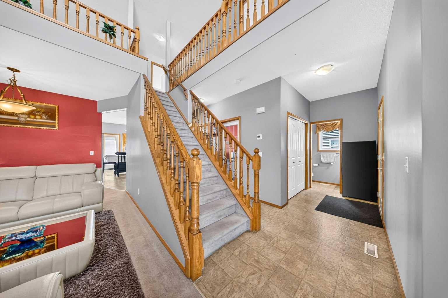 154 Saddleland Close NE