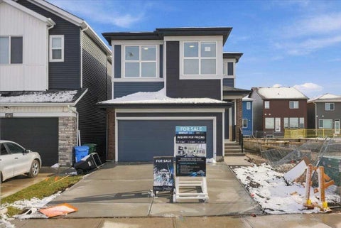 Photo of 52 Corner Glen Square NE, Calgary, AB T3N 2S2 (MLS # A2354242)