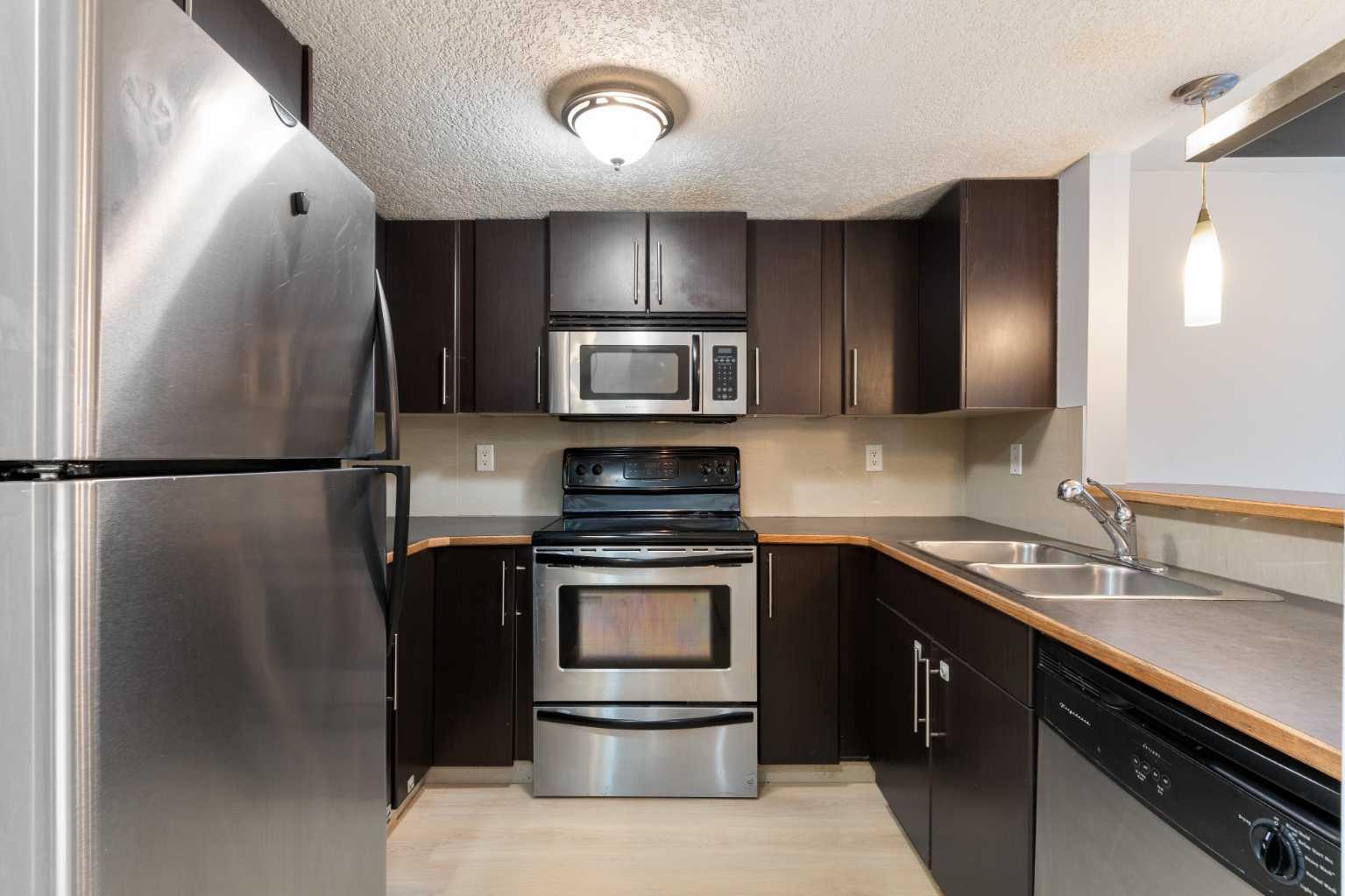 27 Grier Place NE 5205