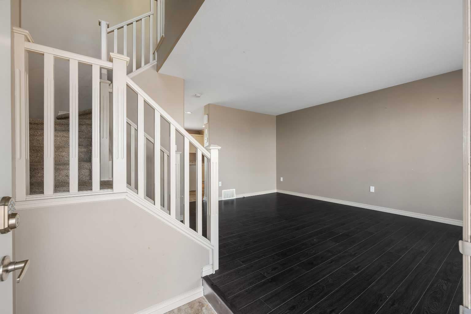 4321 32 Street 315
