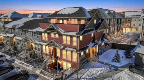 Property photo of 302 Cranbrook Square Se, Calgary, AB T3m 3k8