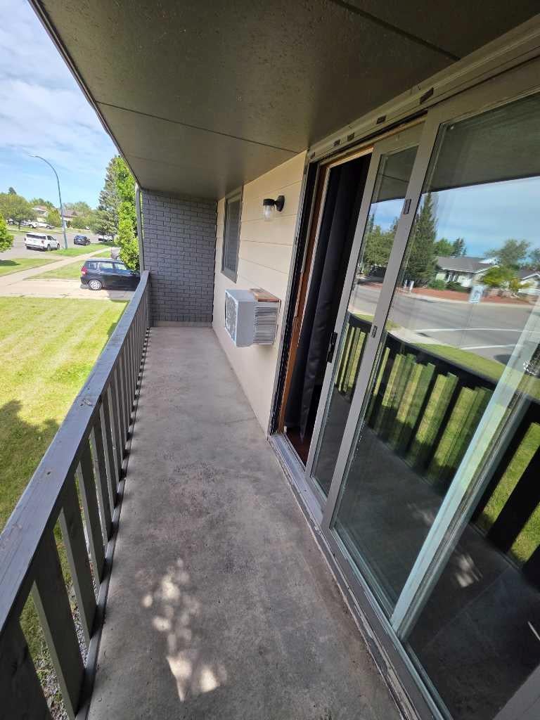 Photo of 3514 20 Avenue S #1, Lethbridge, AB T1K 4G4 (MLS # A2328556)