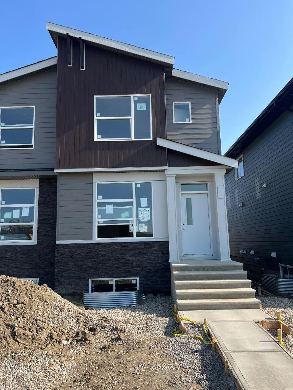 Photo of 42 Setonvista Grove SE, Calgary, AB T3M 4A3 (MLS # A2241397)