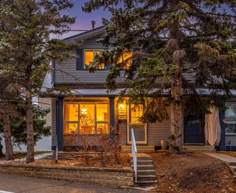 Photo of 146 Woodmont Terrace SW, Calgary, AB T2W 4Z4 (MLS # A2355685)