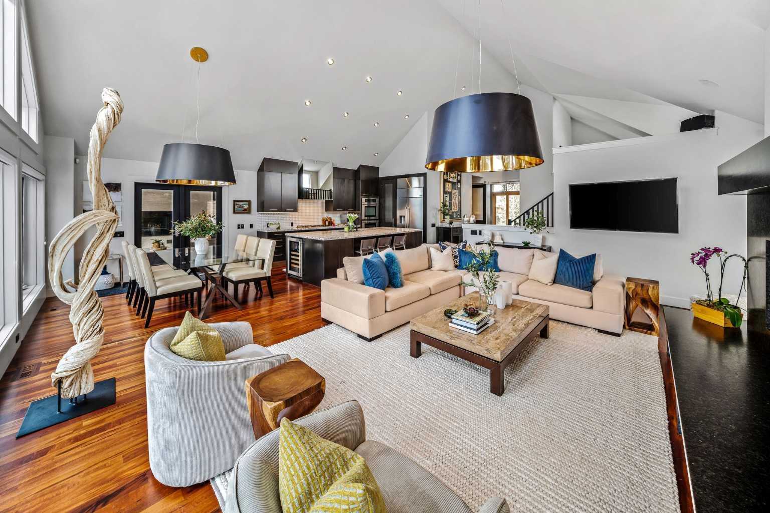 23 Spring Willow Way SW