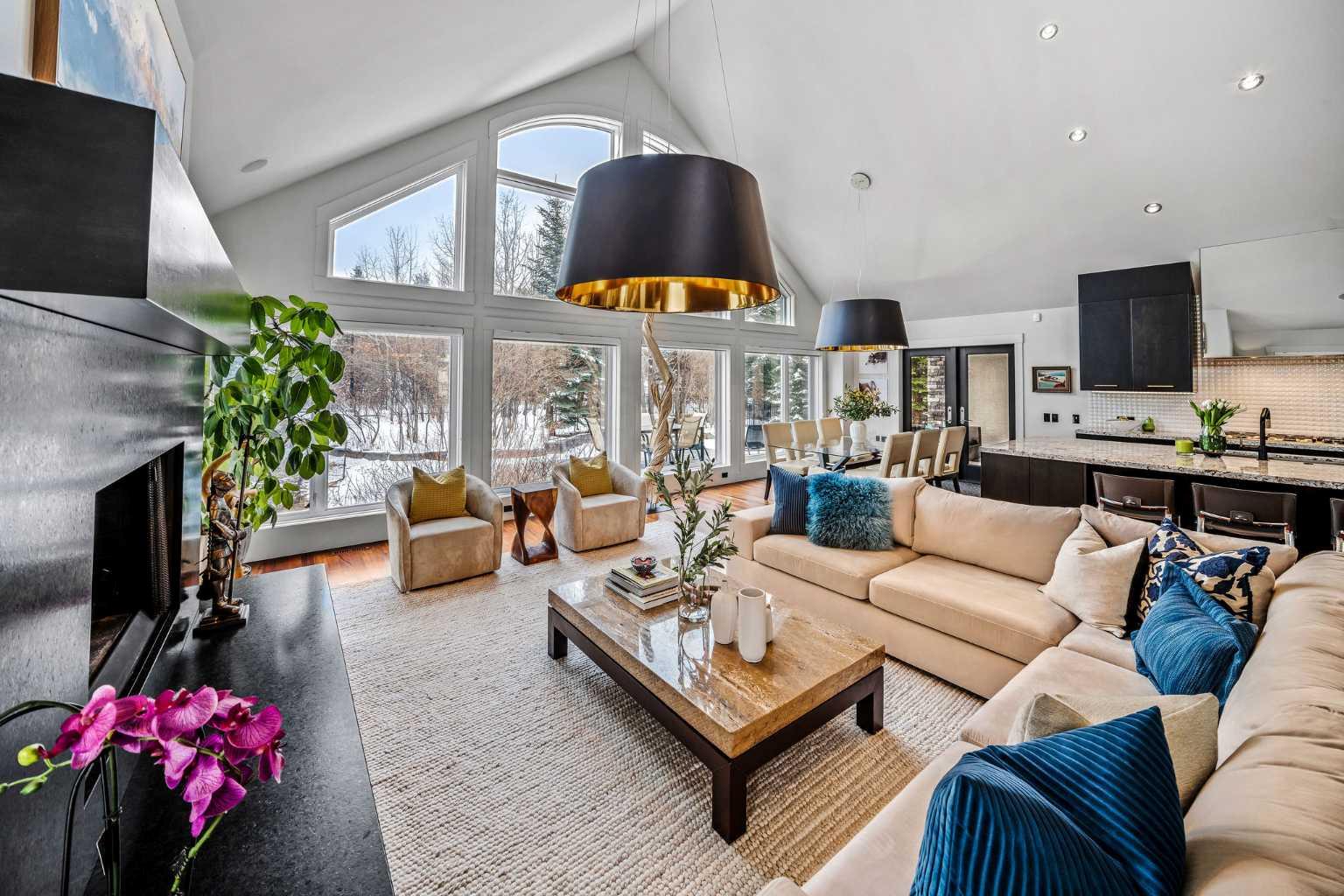 23 Spring Willow Way SW