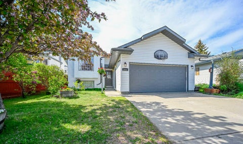 Photo of 9123 105 Avenue, Grande Prairie, AB T8H 1H7 (MLS # A2316576)