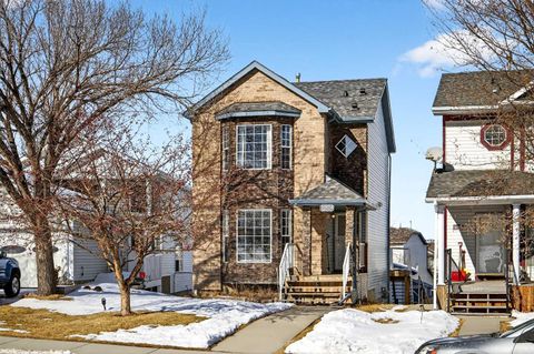 10884 Hidden Valley Drive NW Calgary AB T3A 5H2