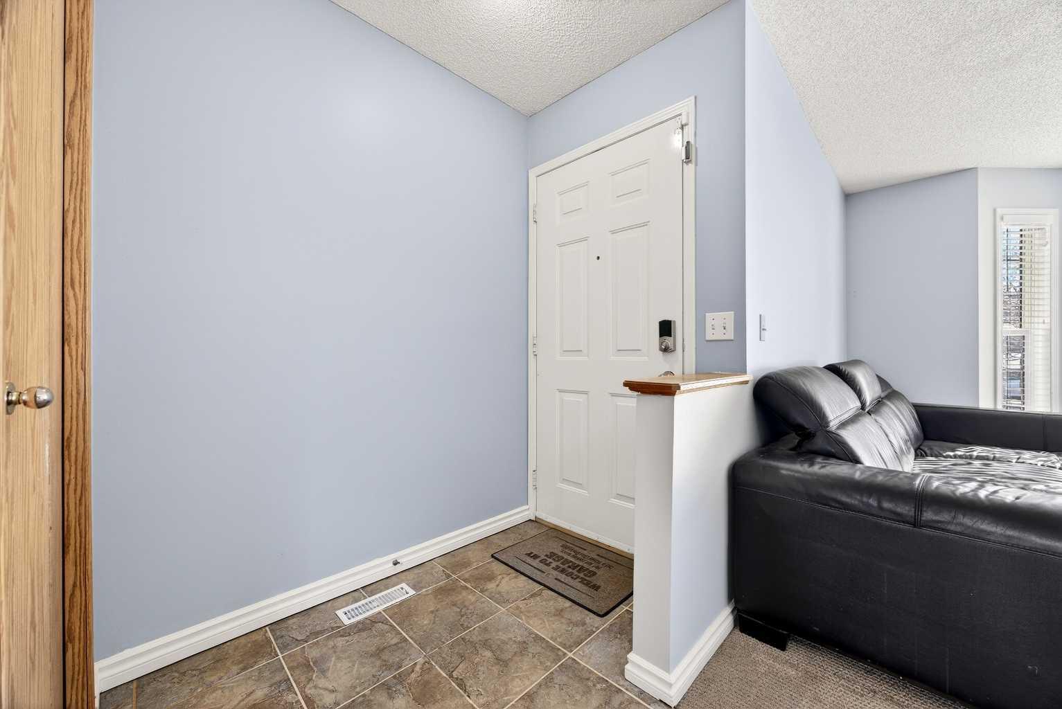 10884 Hidden Valley Drive NW