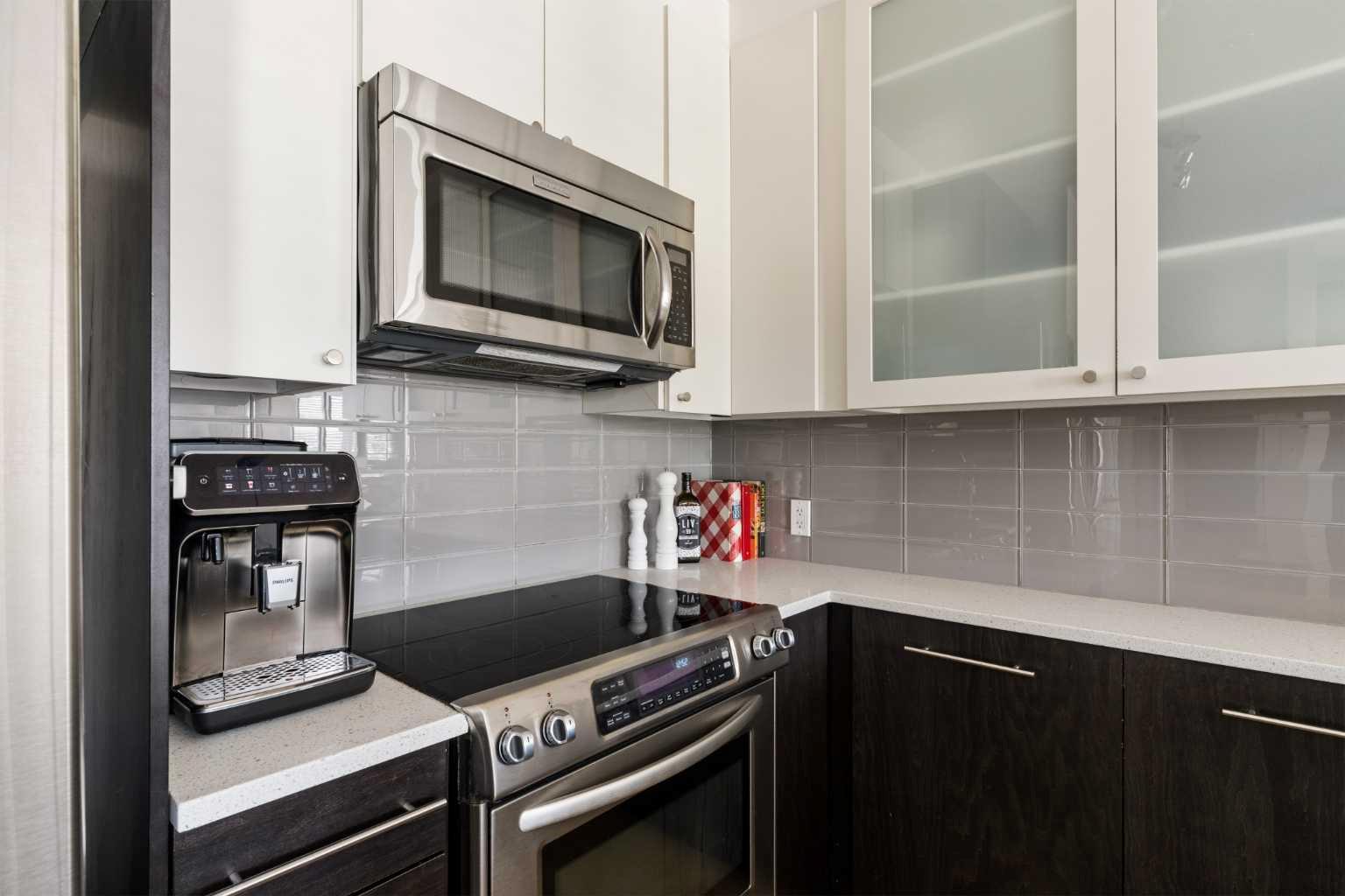 836 Royal Avenue SW 404