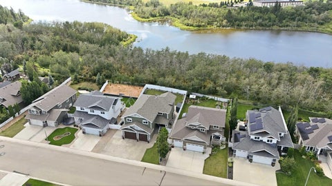 Photo of 35 Erica Drive, Lacombe, AB T4L 0H3 (MLS # A2353978)