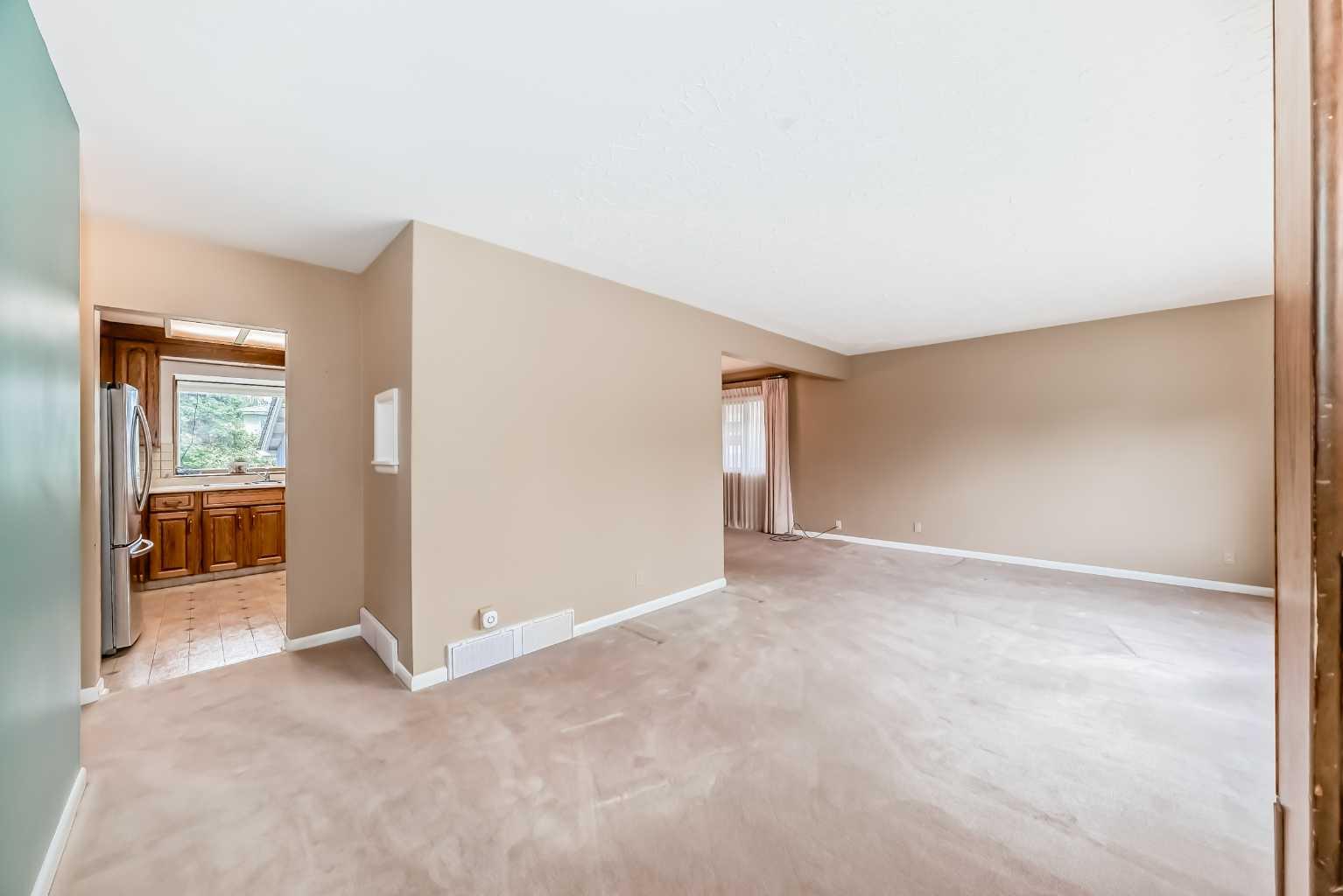 178 Wildwood Drive SW