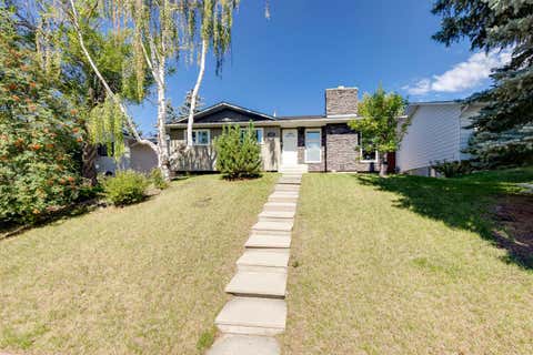 Photo of 1307 56 Avenue NW, Calgary, AB T2K 5M2 (MLS # A2339022)