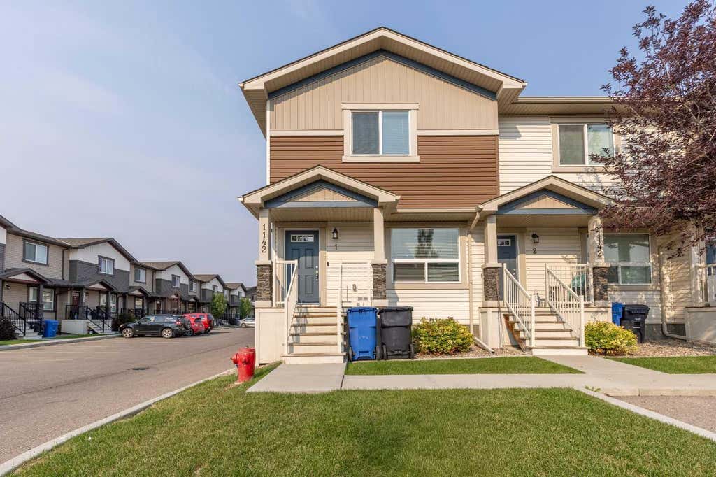 Photo of 1142 Keystone Road W #1, Lethbridge, AB T1J 5H6 (MLS # A2338141)