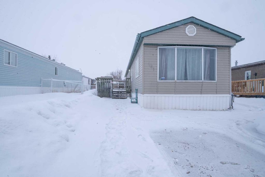Photo of 10615 88 Street #161, Grande Prairie, AB T8X 1P5 (MLS # A2293183)