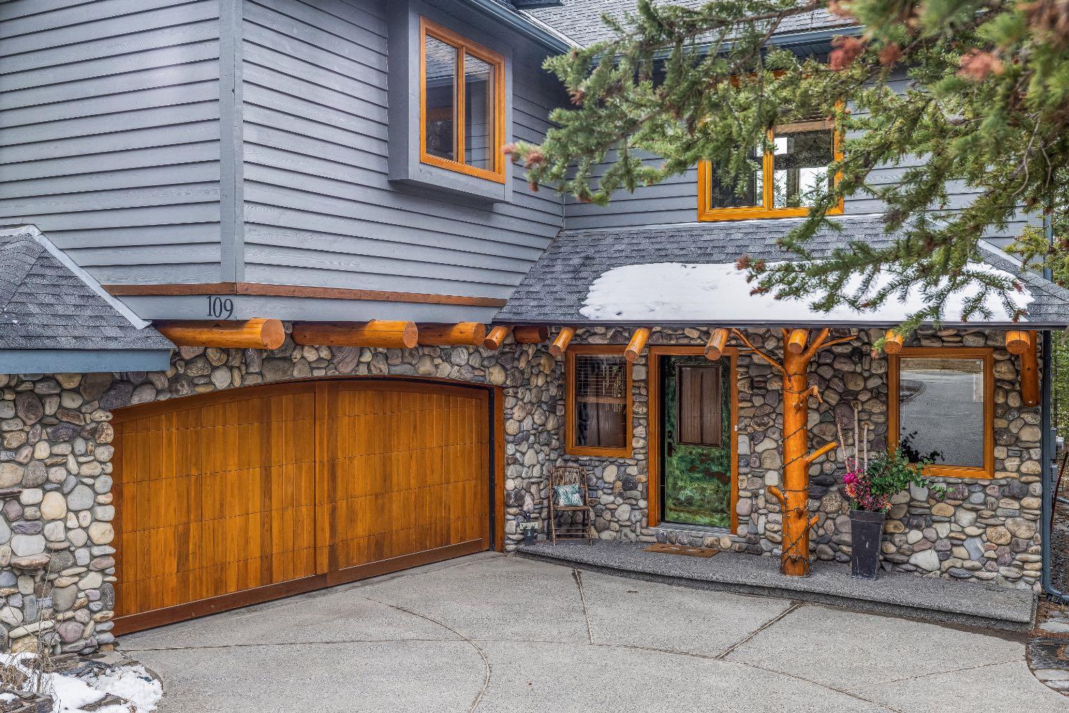 109 Silvertip Ridge