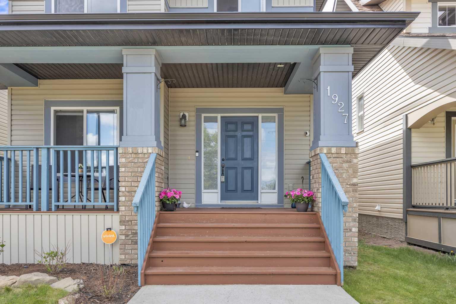 1927 Reunion Boulevard NW