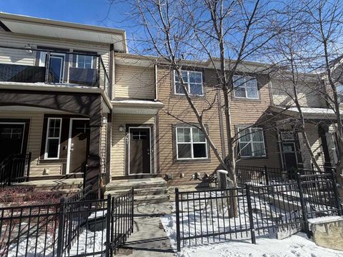 Photo of 947 Mckenzie Towne Manor SE, Calgary, AB T2Z 1E1 (MLS # A2294726)