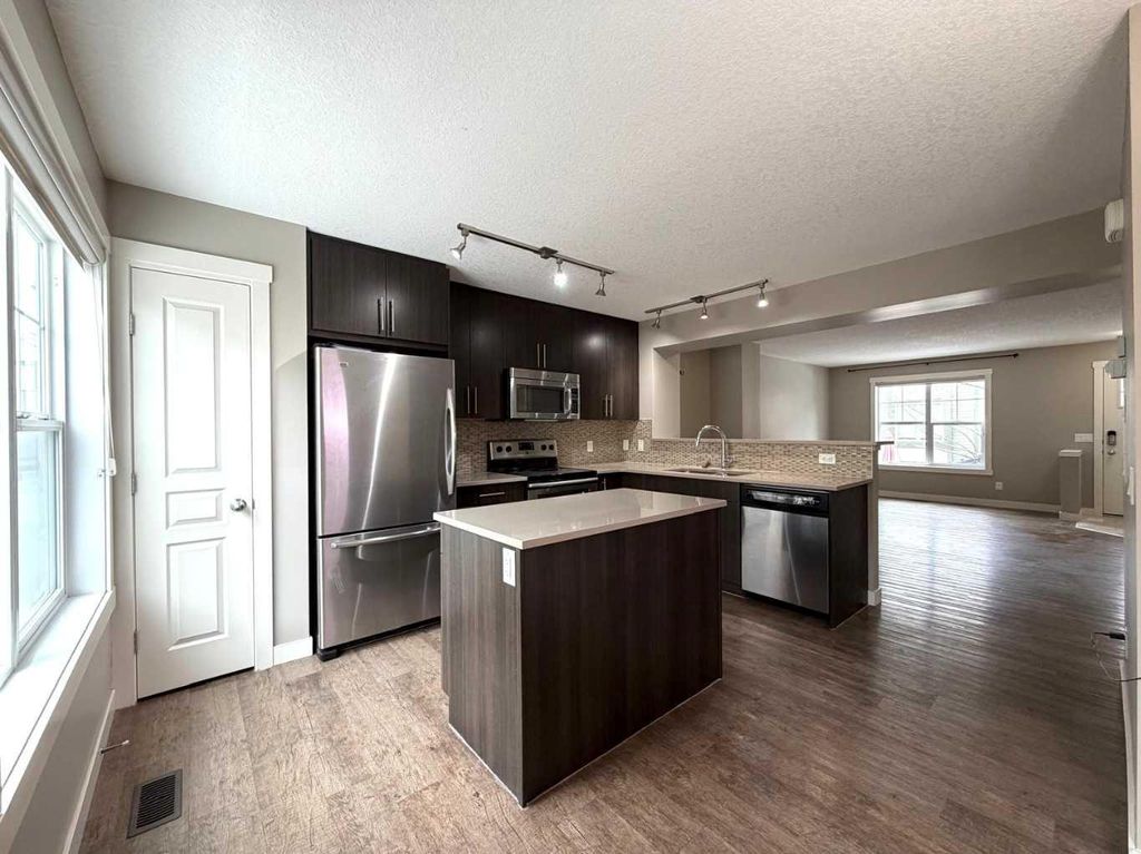Photo of 947 Mckenzie Towne Manor SE, Calgary, AB T2Z 1E1 (MLS # A2294726)