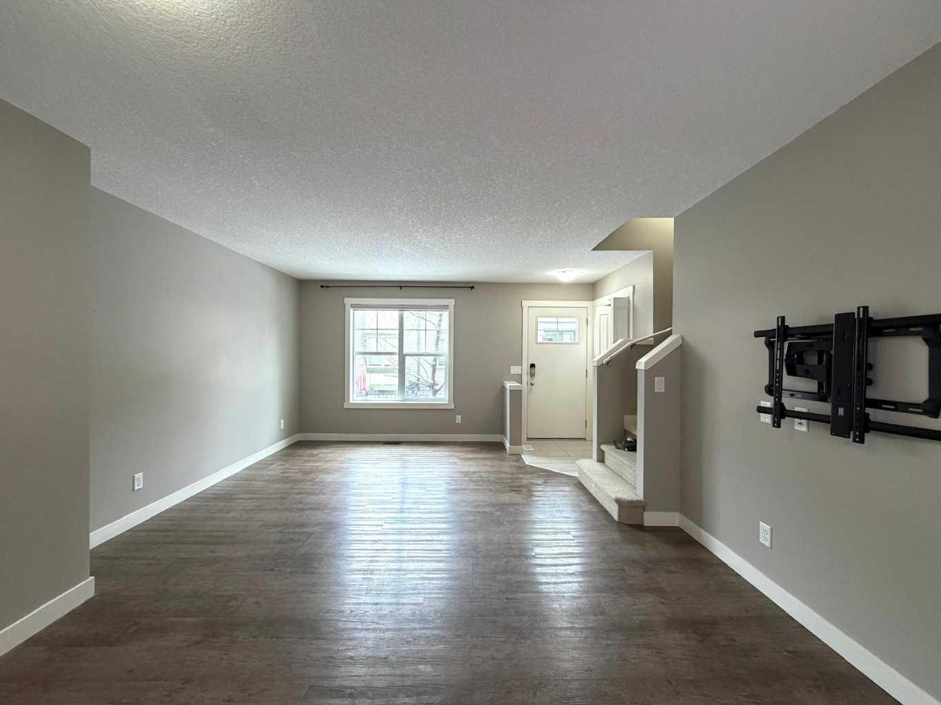947 Mckenzie Towne Manor SE