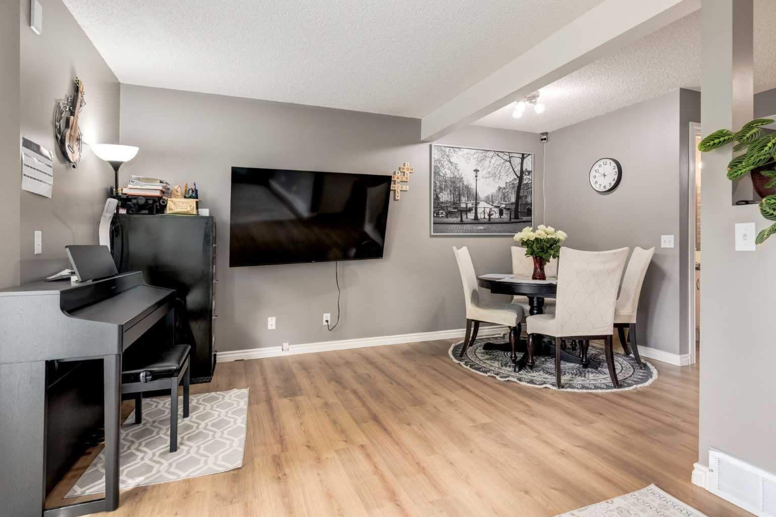 41 Harvest Glen Heights NE