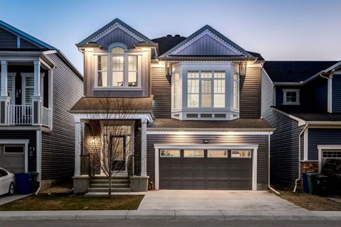166 Osborne Common SW Airdrie AB T4B 5G7