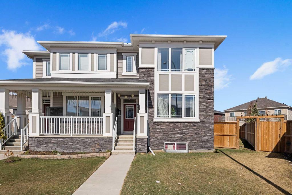 Photo of 295 Carrington Circle NW, Calgary, AB T3P 0Y6 (MLS # A2303947)