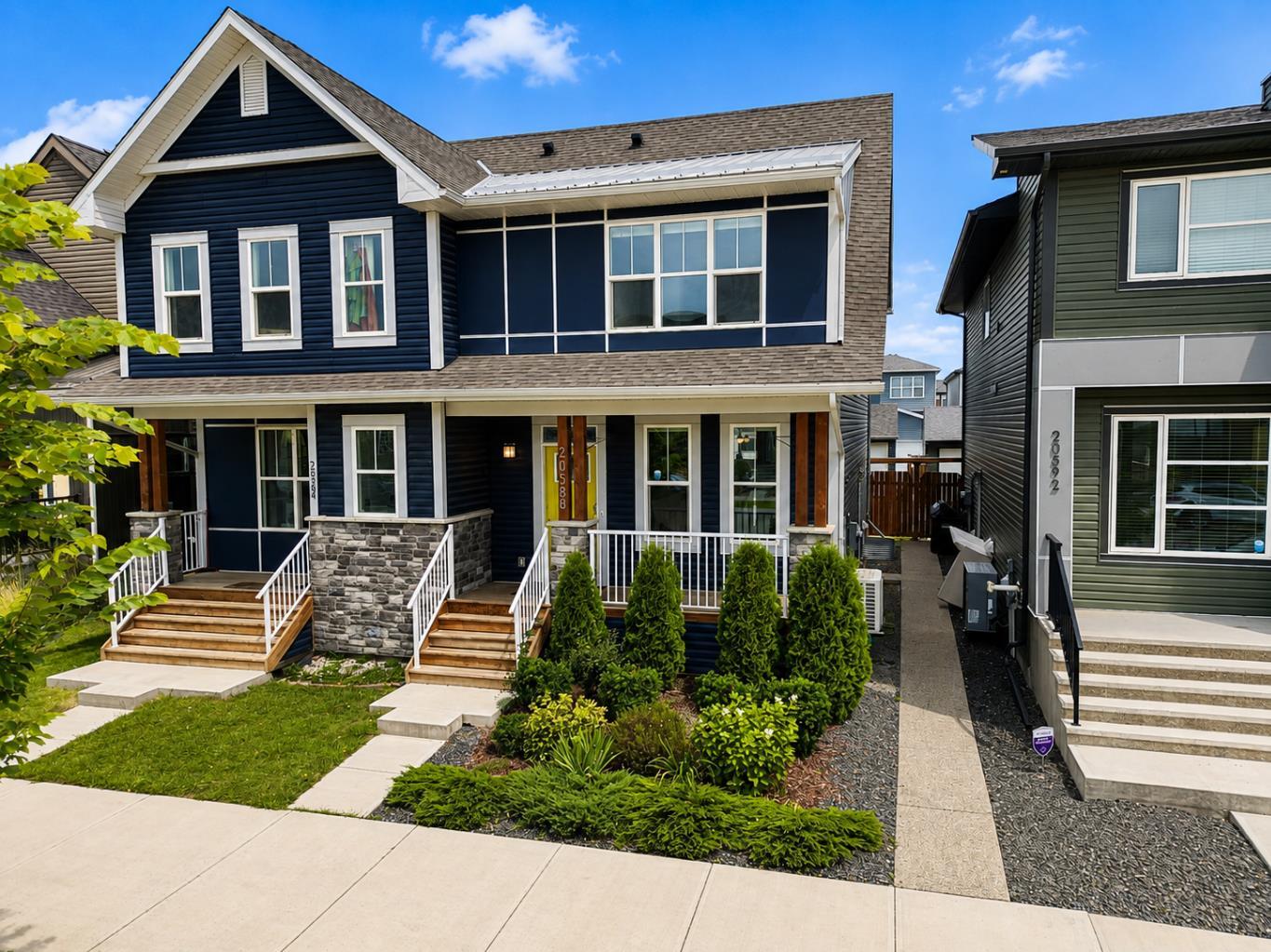 20588 Main Street SE
