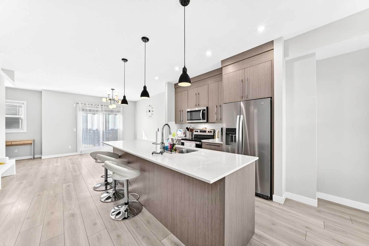 72 Cornerstone Manor NE 304
