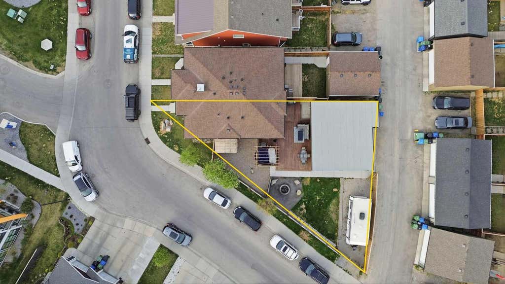 Photo of 1071 Seton Circle SE, Calgary, AB T3M 2V9 (MLS # A2327761)