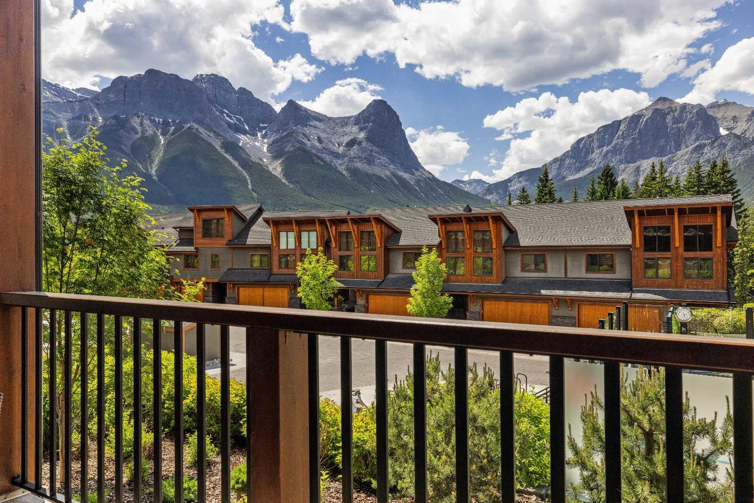 1105 Spring Creek Drive 206