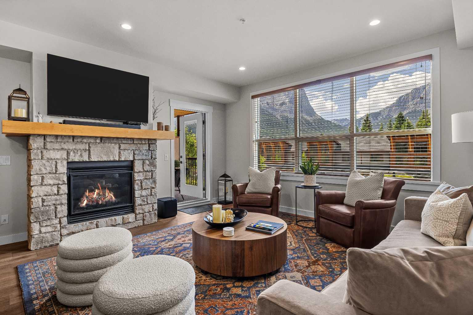 1105 Spring Creek Drive 206
