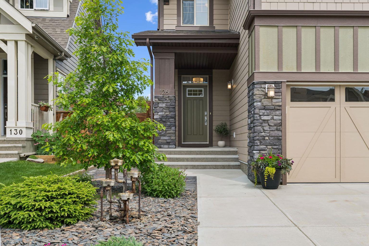 126 Riviera View
