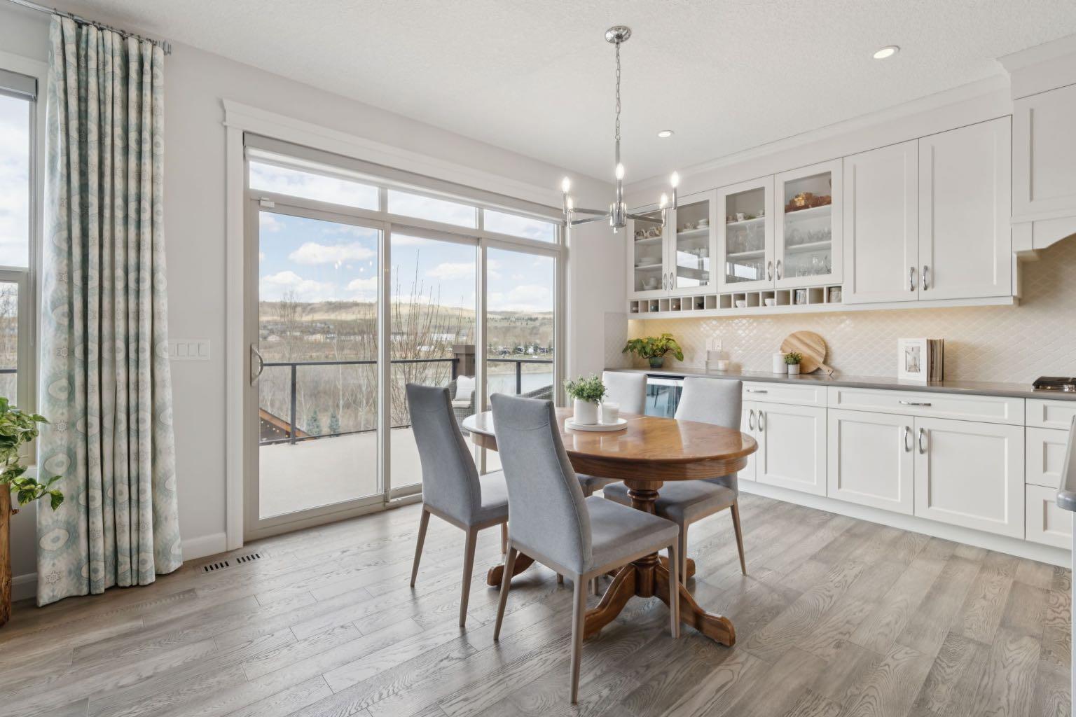 126 Riviera View
