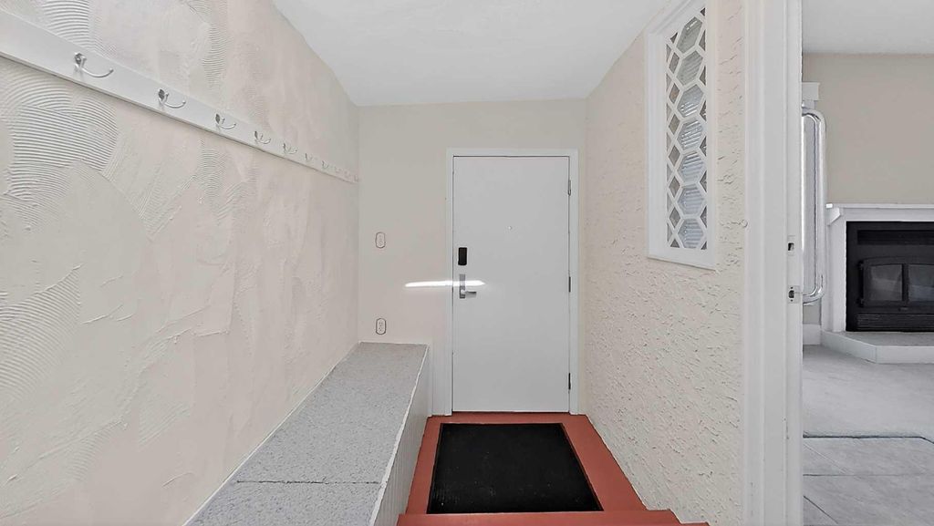 Photo of 594 3a Avenue, Cardston, AB T0K 0K0 (MLS # A2289004)