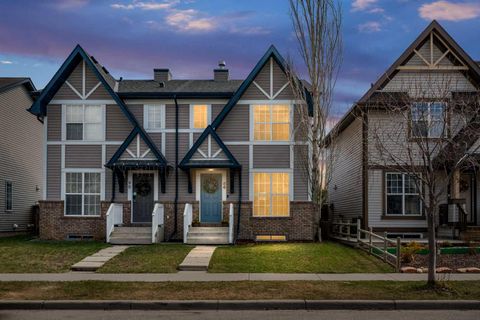 Photo of 86 Elgin Meadows Gardens SE, Calgary, AB T2Z 0M2 (MLS # A2306573)