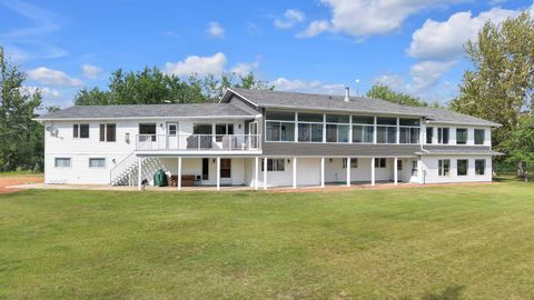 Photo of 41238 Feltham Drive, Rural Stettler No. 6, County of, AB T0B 0H0 (MLS # A2320918)