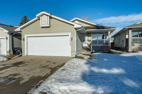 3606 Douglas Woods Heights SE Calgary AB T2Z 2G4