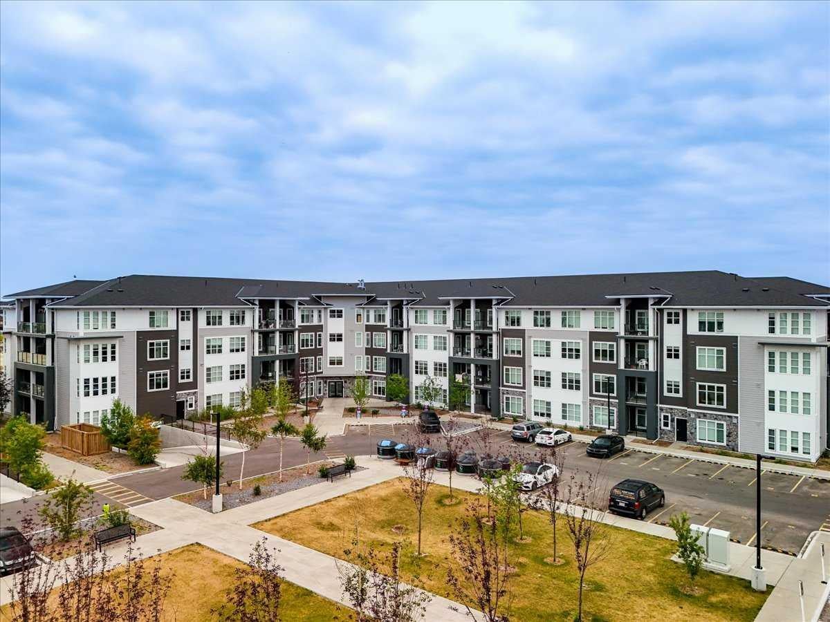 681 Savanna Boulevard NE 2112