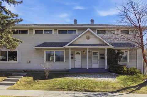 Photo of 4525 31 Street SW #433, Calgary, AB T3E 2P8 (MLS # A2300406)