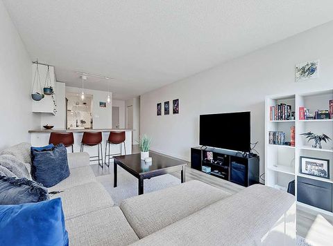 Tiny photo for 332 Cedar Crescent SW #302, Calgary, AB T3C 2Y8 (MLS # A2295820)