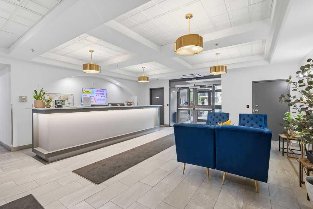 1111 6 Avenue SW 1008